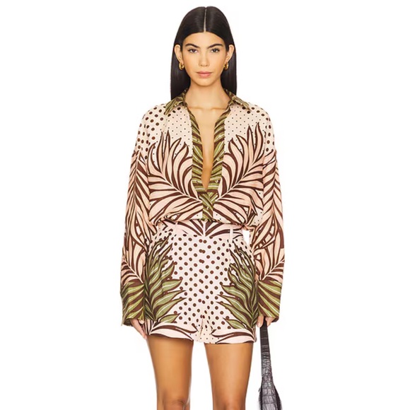 Retrofete Pants - Retrofete Leaf Print Women Shorts - Green and Brown